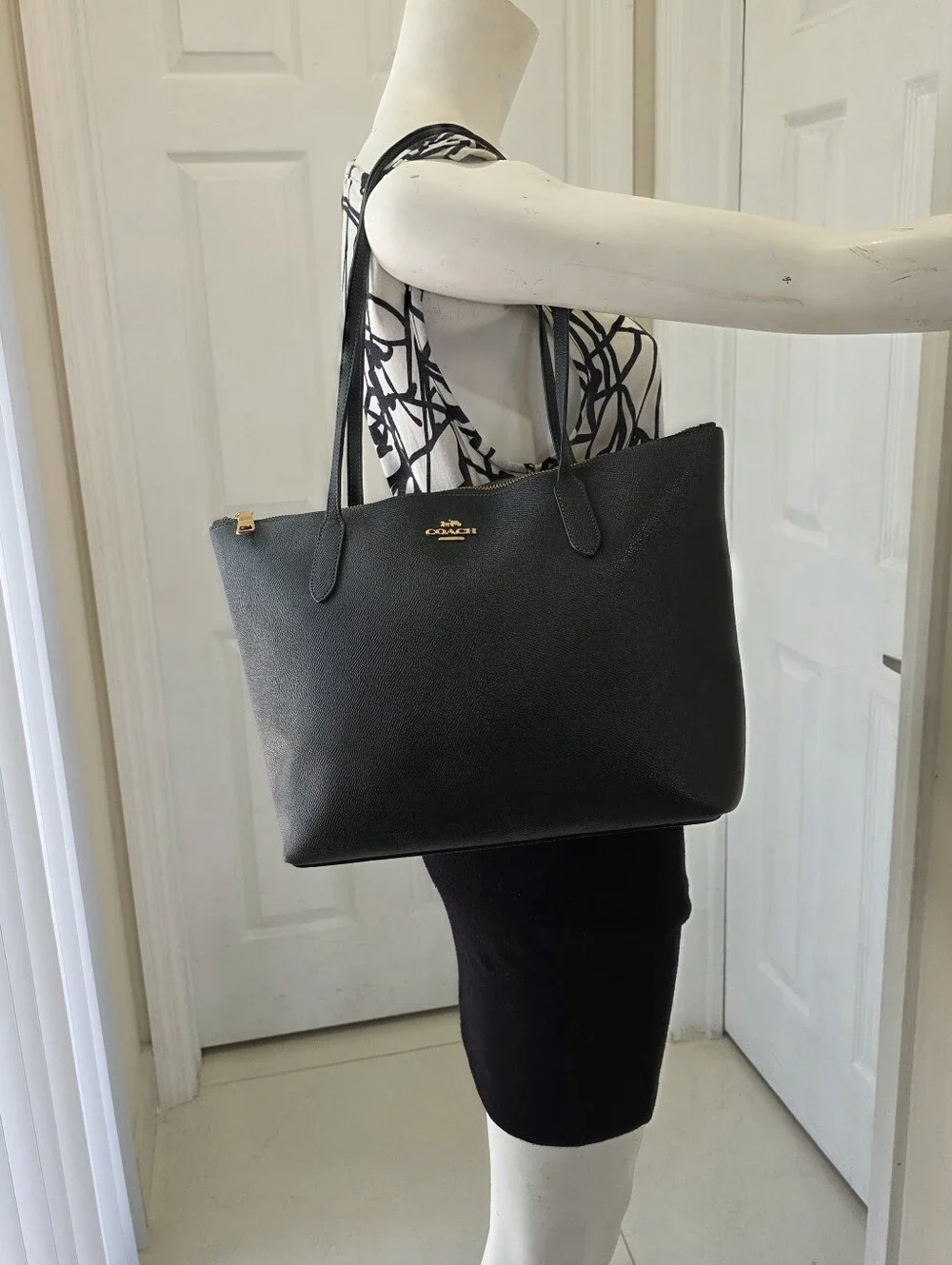 Coach Olive green leather Tote bag